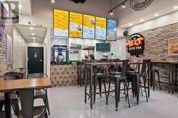 34 - 9 PINE STREET N Thorold, ON L2V 3Z9