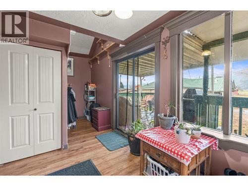 1978 Pleasant Valley Road, Spallumcheen, BC - Indoor Photo Showing Other Room