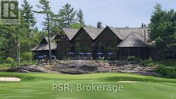 14 - 304 EMERALD HILL  Seguin, ON P0H 1H0