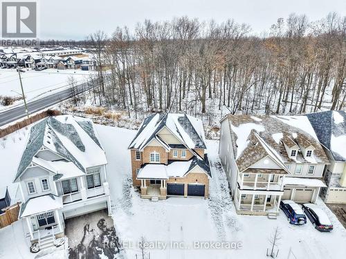 8787 Chickory Trail, Niagara Falls (Brown), ON - Outdoor With Facade