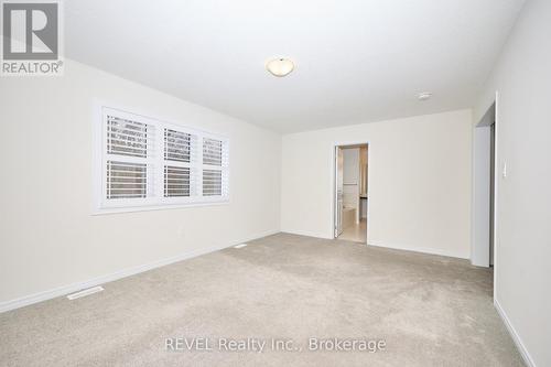 8787 Chickory Trail, Niagara Falls (Brown), ON - Indoor Photo Showing Other Room