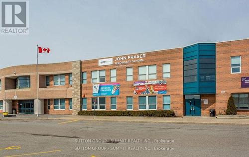 301 - 4655 Metcalfe Avenue, Mississauga, ON - Outdoor With Facade