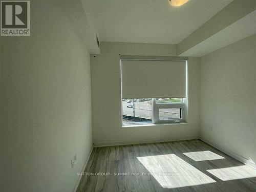 301 - 4655 Metcalfe Avenue, Mississauga, ON - Indoor Photo Showing Other Room