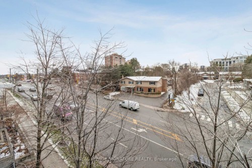 226-2885 Bayview Avenue, Toronto, ON - Outdoor With View