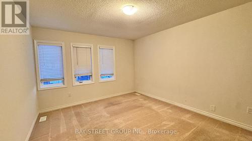 27 Palace Street, Thorold, ON - Indoor Photo Showing Other Room