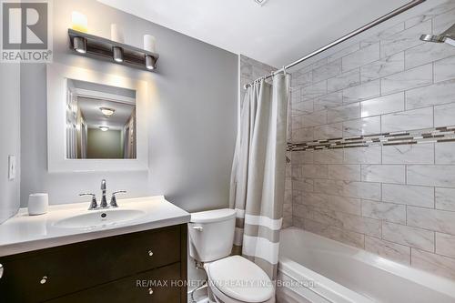 9 - 27 Aldershot Avenue, Brockville, ON - Indoor Photo Showing Bathroom