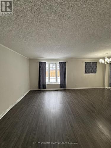 Main - 691 Irwin Crescent, Newmarket, ON - Indoor