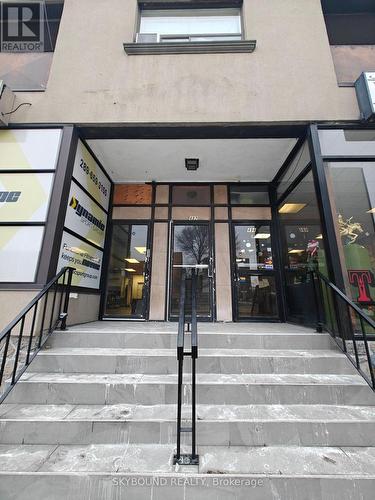 9 - 492 Kerr Street, Oakville, ON 