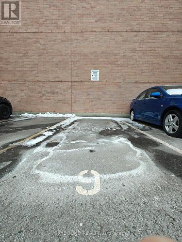 9 - 492 Kerr Street, Oakville, ON 