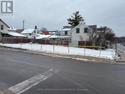27 WATER STREET W  Greater Napanee (Greater Napanee), ON K7R 1V3