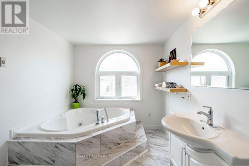 187 Mill Street, Essa, ON 