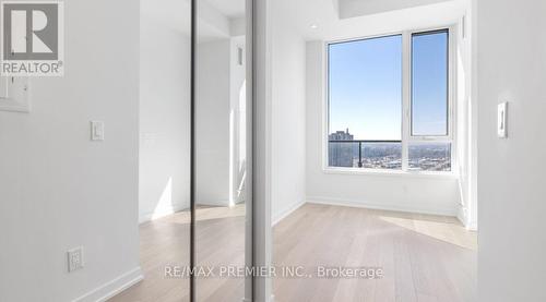 Ph 08 - 1928 Lake Shore Boulevard, Toronto, ON - Indoor Photo Showing Other Room