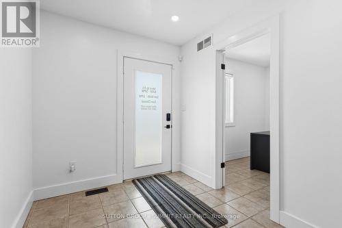 7 - 1253 Silvan Forest Drive, Burlington, ON - Indoor Photo Showing Other Room