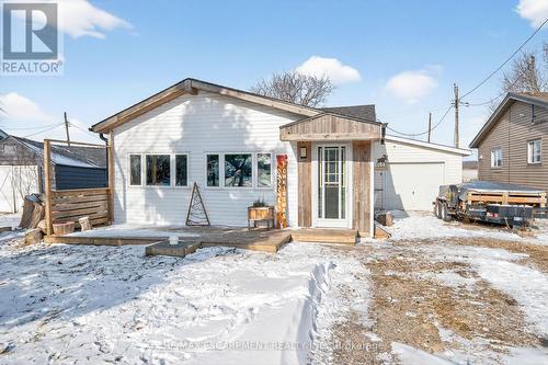 1457 Lakeshore Road, Haldimand, ON - Outdoor