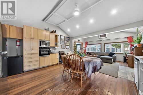 1457 Lakeshore Road, Haldimand, ON - Indoor Photo Showing Kitchen