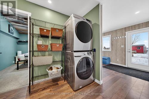 1457 Lakeshore Road, Haldimand, ON - Indoor Photo Showing Laundry Room