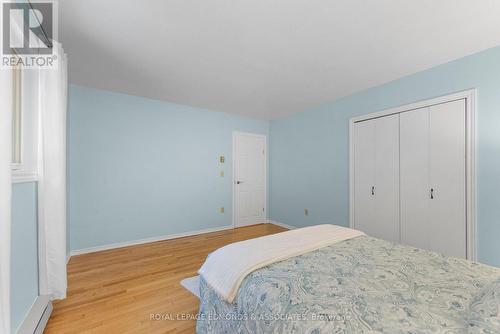 1137 Locksley Road, Laurentian Valley, ON - Indoor Photo Showing Bedroom