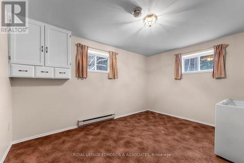 1137 Locksley Road, Laurentian Valley, ON - Indoor Photo Showing Other Room