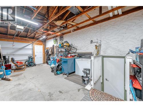 825 Ohlhausen Road, Revelstoke, BC - Indoor Photo Showing Garage