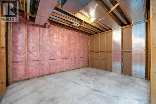 240 Bentley Court, Sarnia, ON - Indoor Photo Showing Basement