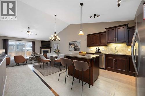240 Bentley Court, Sarnia, ON - Indoor Photo Showing Kitchen With Upgraded Kitchen