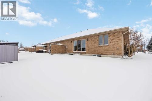 240 Bentley Court, Sarnia, ON - 