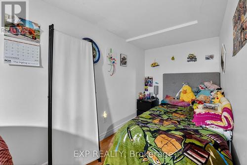 24 Charles Street, Port Colborne, ON - Indoor Photo Showing Bedroom