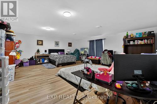 24 Charles Street, Port Colborne, ON - Indoor Photo Showing Bedroom