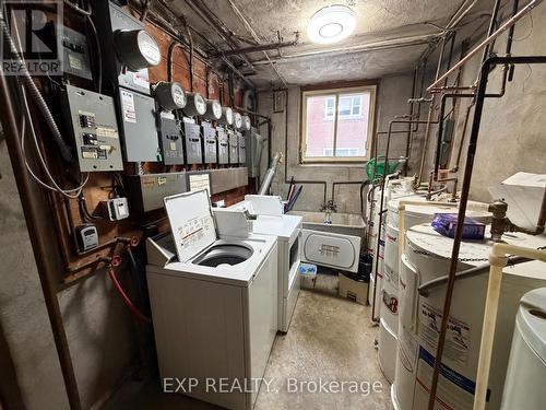 1 - 365 Tillbury Avenue, Ottawa, ON - Indoor Photo Showing Laundry Room