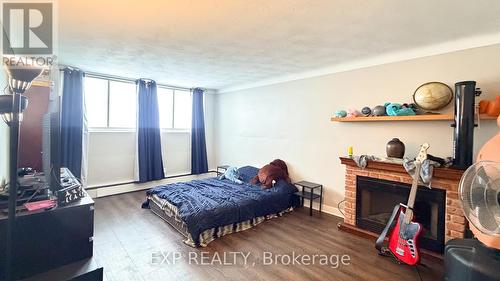 1 - 365 Tillbury Avenue, Ottawa, ON - Indoor Photo Showing Bedroom