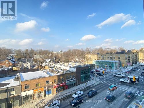 622 - 2020 Bathurst Street, Toronto, ON - Outdoor With View