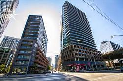 302 - 20 BRUYERES MEWS  Toronto, ON M5V 0G8