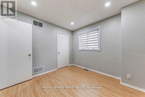 160 Twyn Rivers Drive, Pickering, ON - Indoor Photo Showing Other Room