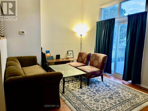 74 - 1330 Trowbridge Drive E, Oshawa, ON - Indoor