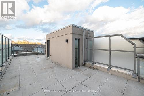 319 South Park Road, Markham, ON - Outdoor With Exterior