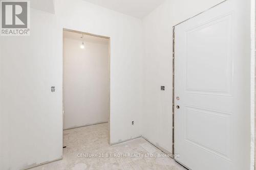 56 Brennan Avenue, Barrie, ON - Indoor Photo Showing Other Room