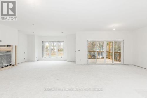 56 Brennan Avenue, Barrie, ON - Indoor