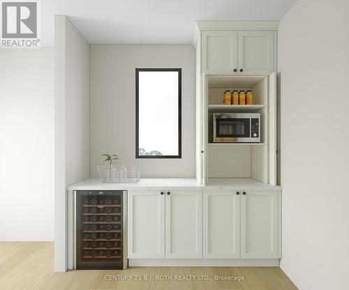 56 Brennan Avenue, Barrie, ON - Indoor Photo Showing Other Room