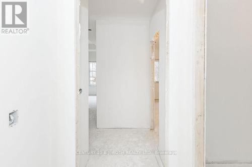 56 Brennan Avenue, Barrie, ON - 