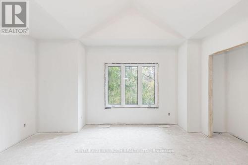 56 Brennan Avenue, Barrie, ON - Indoor Photo Showing Other Room