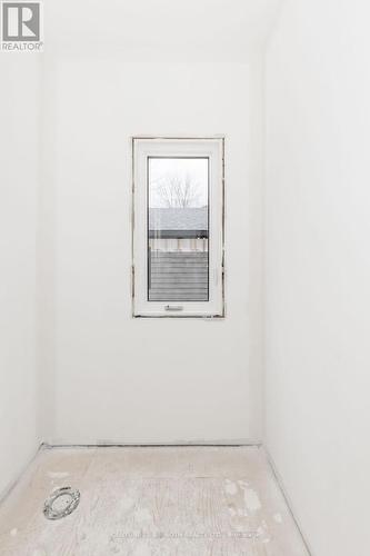 56 Brennan Avenue, Barrie, ON - Indoor Photo Showing Other Room