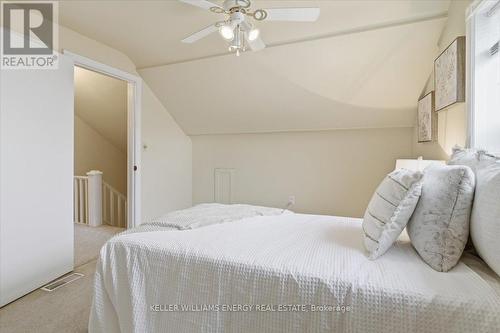 81 Haymarket Road, Toronto (Downsview-Roding-Cfb), ON - Indoor Photo Showing Bedroom