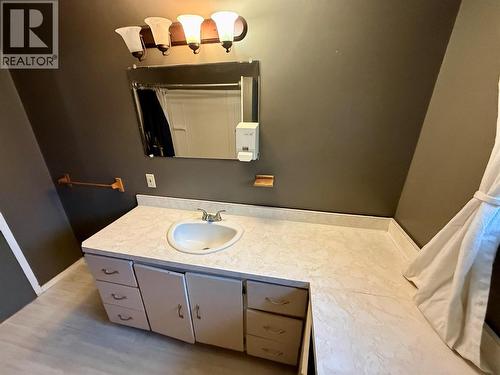 273 Railway Lane, Trail, BC - Indoor