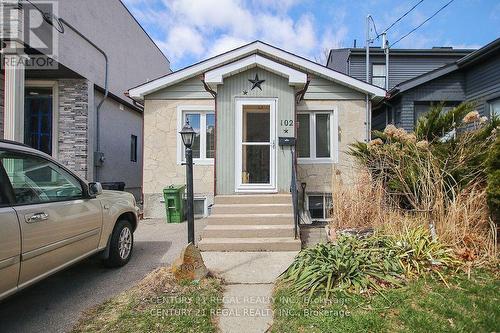 102 NEWCASTLE STREET  Toronto, ON M8Z 1C8