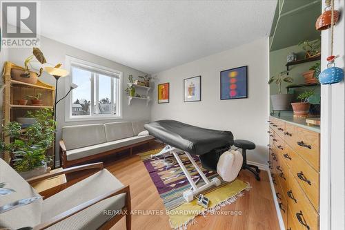 1146 Grenoble Crescent, Ottawa, ON - Indoor