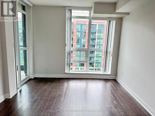 740 - 525 Wilson Avenue, Toronto, ON - Indoor Photo Showing Other Room