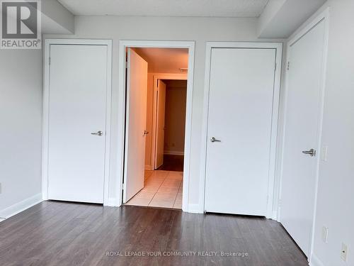 740 - 525 Wilson Avenue, Toronto, ON - Indoor Photo Showing Other Room