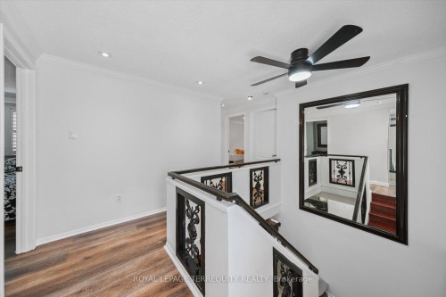 1825 Hyde Mill Crescent, Mississauga, ON - Indoor Photo Showing Other Room