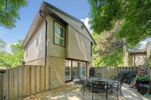 1825 Hyde Mill Crescent, Mississauga, ON - Outdoor With Deck Patio Veranda With Exterior