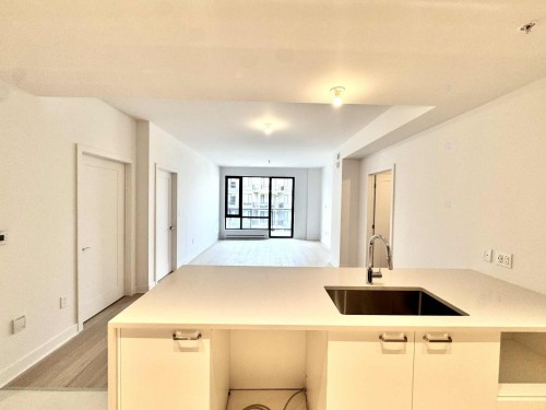 Vue d'ensemble - 609-4400 Boul. St-Jean, Dollard-Des-Ormeaux, QC - Indoor